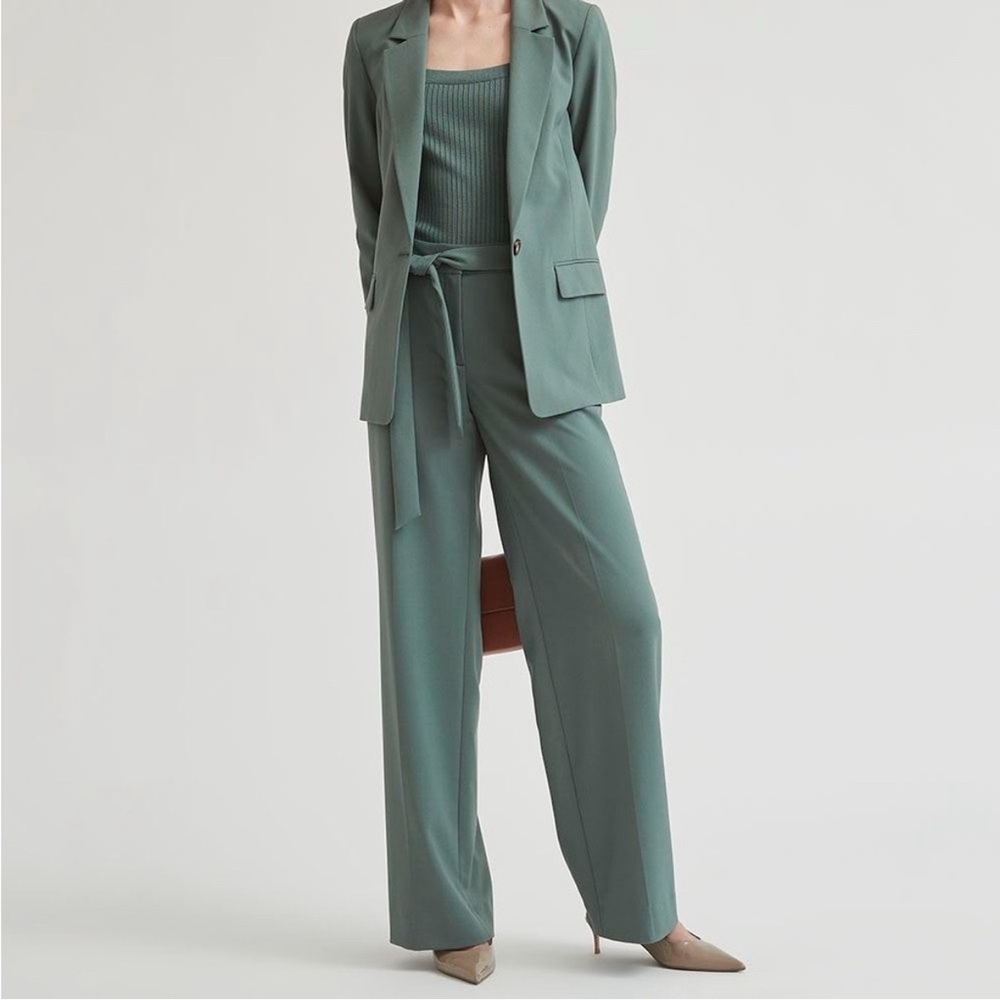 NWT RW&CO. Pantsuit Size 2